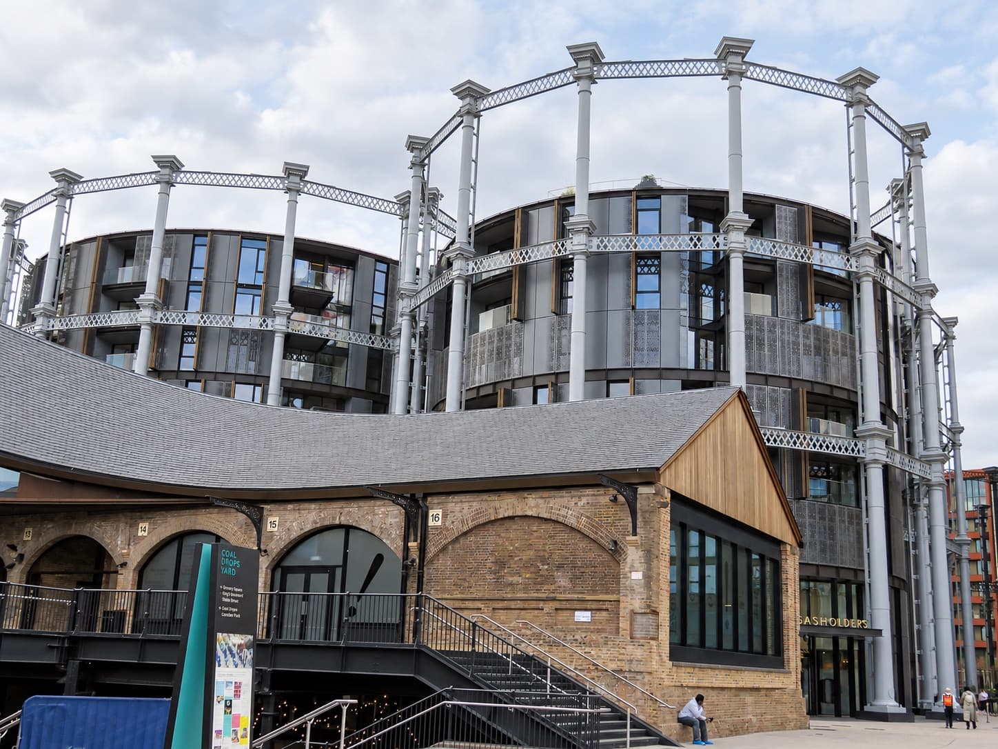 Coal Drops Yard and the Gasholders