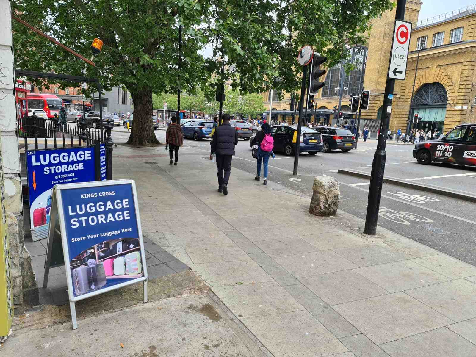 Luggage storage near Paddington Train Station