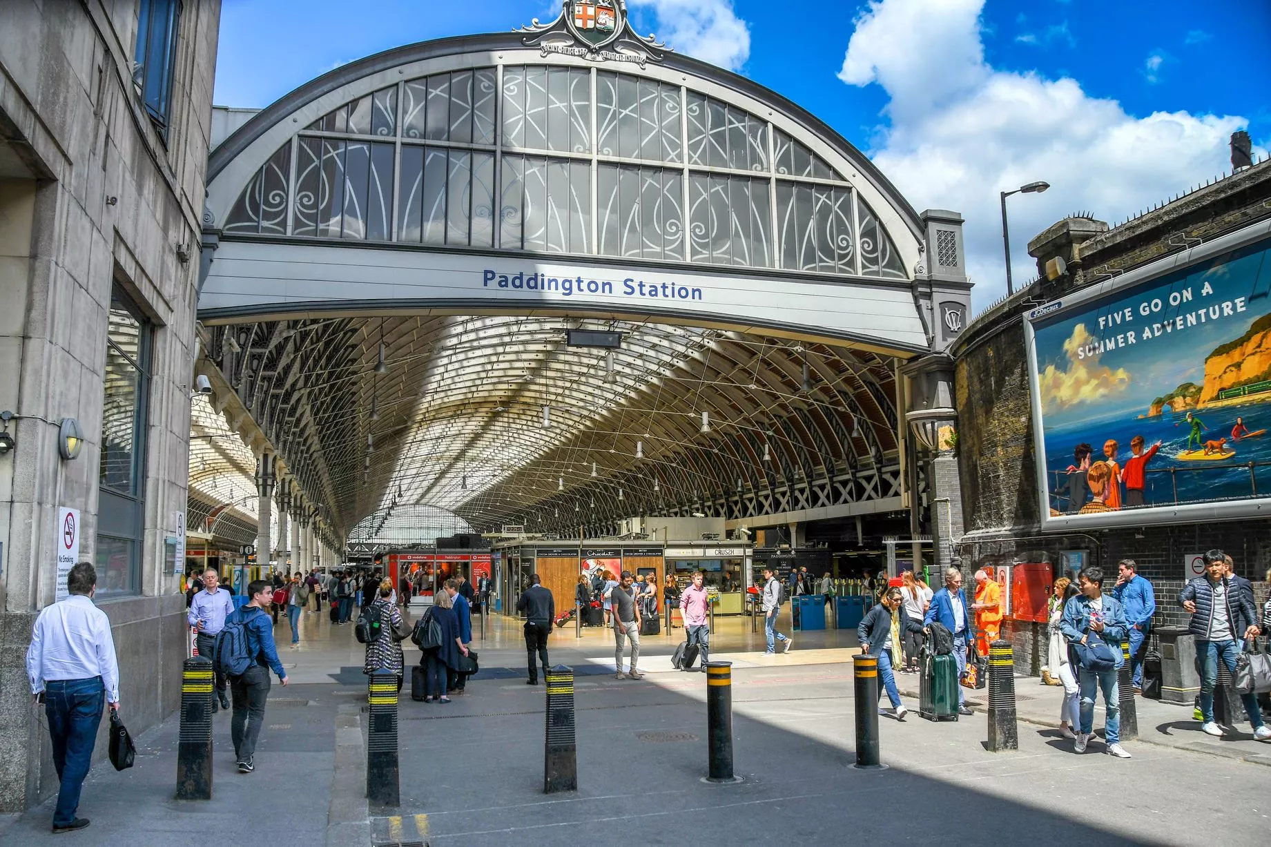 Explore London Without Your Bags: Luggage Storage at Paddington